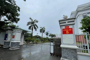 Tòa Cấp cao có thông báo khẩn về việc dừng xét xử