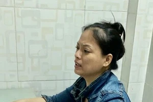 Người phụ nữ bấn loạn sau khi đâm chết người tình tại phòng trọ