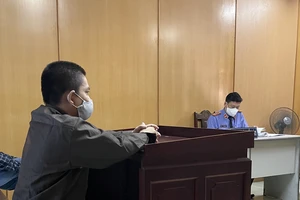 Nhân viên 'ôm' hơn 3,5 tỉ tiền thẻ cào bỏ trốn