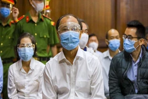 Xét xử bị cáo Lê Tấn Hùng cùng đồng phạm vụ SAGRI