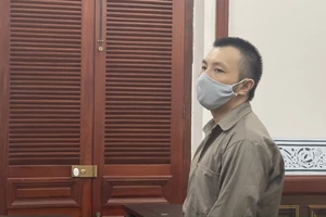 Phóng hỏa toan giết 10 người trong 1 nhà vì ganh tị giàu có