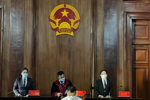 Lại hoãn xử vụ cựu đội phó hình sự quận Tân Phú tổ chức đánh bạc 