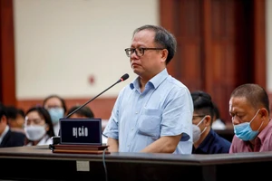 Ông Tất Thành Cang khóc, nói lời sau cùng 