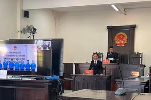 Huyện Bình Chánh mở phiên họp xử lý hành chính trực tuyến đầu tiên trên cả nước 