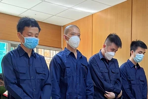 Mua bán hơn nửa tỉ tiền giả, 4 người lãnh 53 năm tù