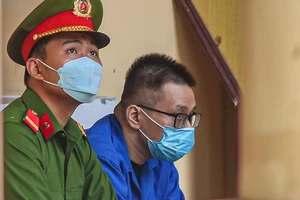 Tòa tiếp tục trả hồ sơ điều tra bổ sung vụ hacker Nhâm Hoàng Khang