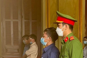 Cựu sếp Vinacafe bị tuyên phạt 12 năm tù 