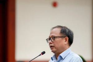 Dời phiên xử ông Tất Thành Cang sang tháng 10