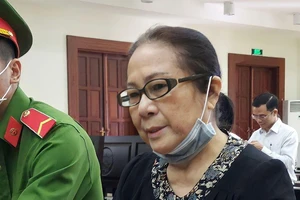 VKS đề nghị y án chung thân bà Bạch Diệp, luật sư tranh luận nói bà bị oan