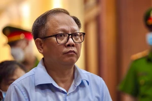 Tòa tuyên phạt ông Tất Thành Cang thêm 6 năm tù 