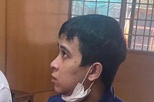 Trộm laptop 4,3 triệu đồng nhưng hủy hoại tài sản hơn 4,4 tỉ đồng