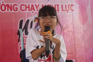 “Cô gái bán thẻ WiFi” được Đường chạy nghị lực tiếp sức