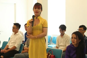 Chuyển giới thành nữ, đi khám phụ khoa gặp khó