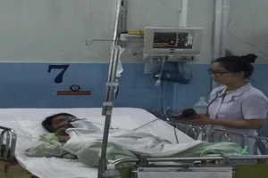 Vụ rò rỉ khí amoniac giữa khu dân cư, 3 người bị bỏng