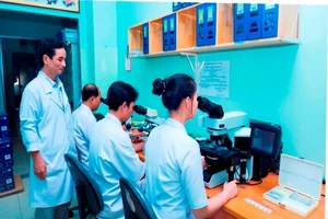 Soi ung thư cổ tử cung bằng kỹ thuật hiện đại nhất