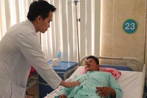 Ba người bị lóc hết da của quý vì... bất cẩn