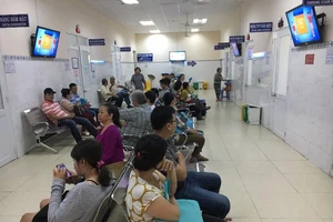 'Coi chừng vì lợi nhuận mà đánh mất tính nhân văn'