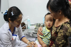 Vaccine 6 trong 1 Hexaxim lần đầu được tiêm tại Việt Nam 