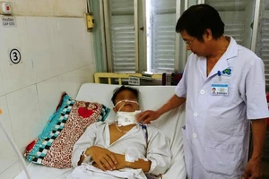 Tưởng nhiệt miệng, hóa ra mắc ung thư lưỡi giai đoạn 3