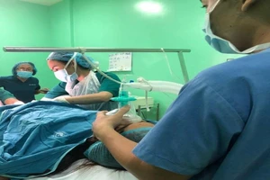 Mất hơn 1 lít máu vì thai bám sẹo mổ lấy thai cũ