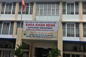 Người dân đi khám bệnh lây qua đường tình dục nào nhiều nhất?