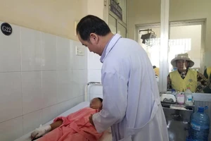 5 sản phụ bỏng nặng do nằm than sau sinh 