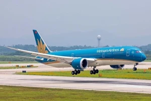 TP.HCM khẩn cấp tìm khách đi chung với bệnh nhân thứ 17