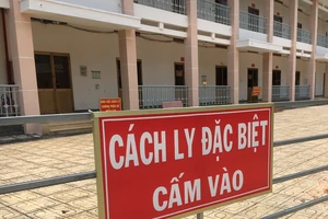 Thêm một cậu bé 10 tuổi dương tính lại với COVID-19 ở TP.HCM