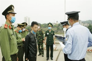 Hơn 50 chiến sĩ công an tiếp xúc gần ca bệnh người Trung Quốc