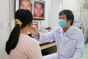 3 người cùng nhà mắc bệnh lý rất hiếm gặp