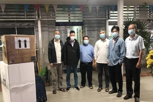 Dịch COVID-19: Bác sĩ BV Chợ Rẫy lên đường chi viện Hải Dương