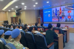 Việt Nam nỗ lực gìn giữ hòa bình giữa dịch COVID-19