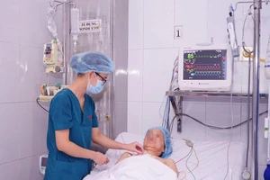 Bệnh nhân 45 tuổi suýt đột tử vì vỡ động mạch chủ đột ngột