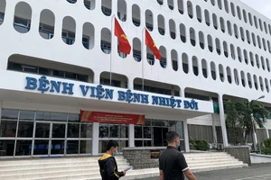 TP.HCM đang điều trị 4 bệnh nhân COVID-19 nặng, rất nặng