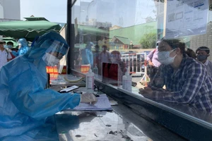 Hơn 450 F0 được sàng lọc, phát hiện tại 55 bệnh viện ở TP.HCM