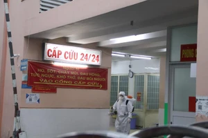 Quy trình chuyển người bệnh có test nhanh và PCR dương tính ở TP.HCM