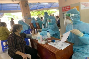 Đã có hơn 1.300 lượt tình nguyện viên tiếp sức TP.HCM chống dịch