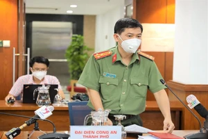 Công an TPHCM hướng dẫn cách di chuyển ngoài đường nhanh hơn 