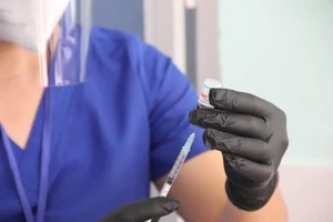 Hải Phòng cảm ơn và muốn vay thêm vaccine Vero cell của TPHCM