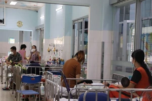 Sở Y tế TP.HCM yêu cầu rà soát, tăng giường điều trị bệnh nhi COVID-19 