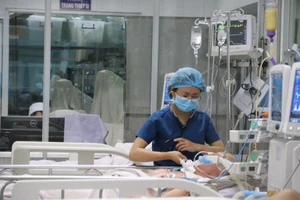 Y tế TP.HCM đối mặt 3 nguy cơ