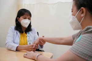 Cảnh báo gãy xương mới biết loãng xương