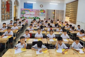 TP.HCM: Nhiều quận, huyện chưa đáp ứng chỉ tiêu 300 phòng học/10.000 dân