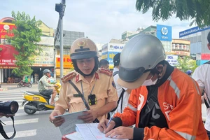 CSGT TP.HCM phạt hơn 6 tỉ trong ngày đầu áp dụng Nghị định 168/2024