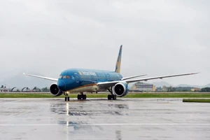 Vietnam Airlines đổi vé miễn phí 8 chuyến bay đến Huế