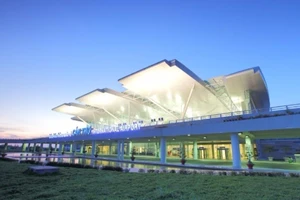 Đậu tàu bay qua đêm ở Cần Thơ để giảm kẹt Tân Sơn Nhất