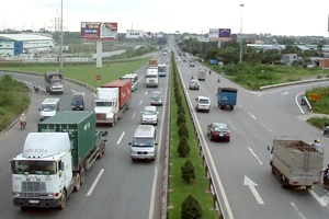 Siết quản lý ô tô vận tải dưới 7 tấn