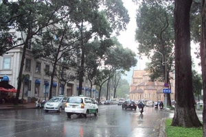 Cuối tuần, cả nước đều có mưa rào và giông rải rác