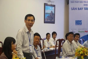 Tiếp tục bàn giảm ùn tắc sân bay Tân Sơn Nhất