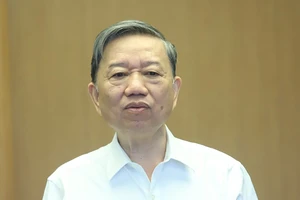 Lo phình bộ máy khi lập lực lượng bảo vệ cơ sở